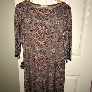 Dress with 3/4 length sleeves